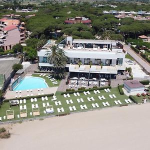 Tropical Beach Boutique Hotel- Playa Grande